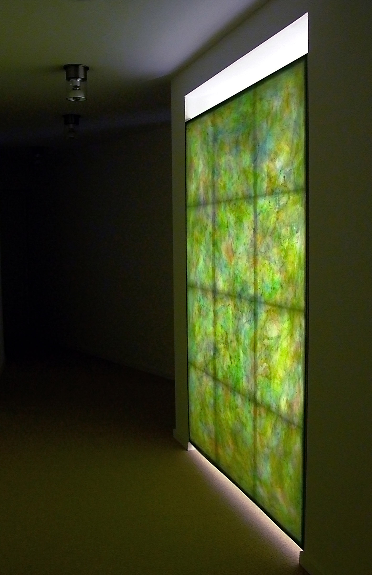 <b>Fortschreitend Grün</b><br>Kath. Akademie Schwerte<br>2004<br>200 x 150 cm<br>Acryl auf Nylon