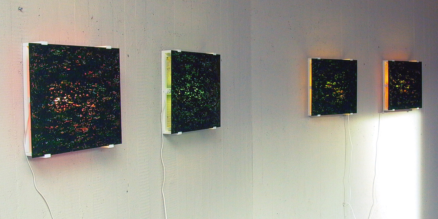 <b>Fortschreitend Grün</b><br>Kath. Akademie Schwerte<br>2004<br>40 x 50 cm<br>Acryl auf Plexiglas